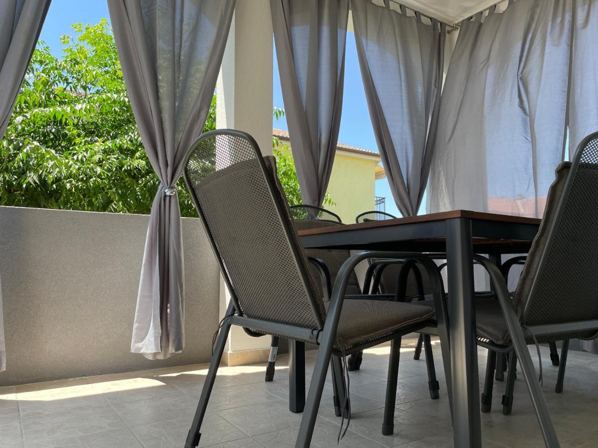 Mare Apartment Zadar Exterior foto